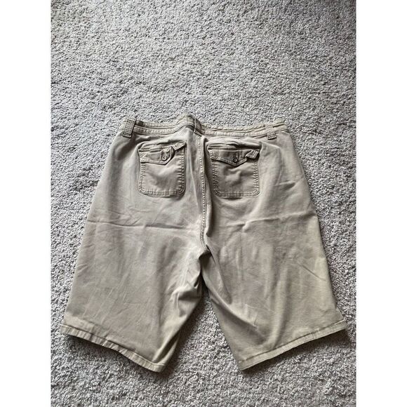 Torrid 22 KhakiDenim Shorts Womens 22 Cotton Blend Casual Hiking - Picture 6 of 10